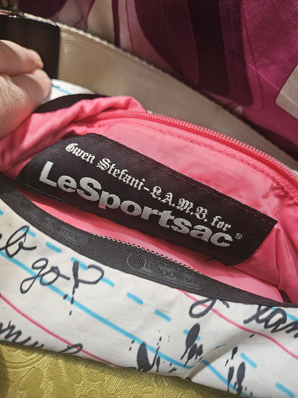 LAMB by LeSportsac Gwen Stefani Hobo Bag! Pre-Owned Vintage - Y2K - Rare!